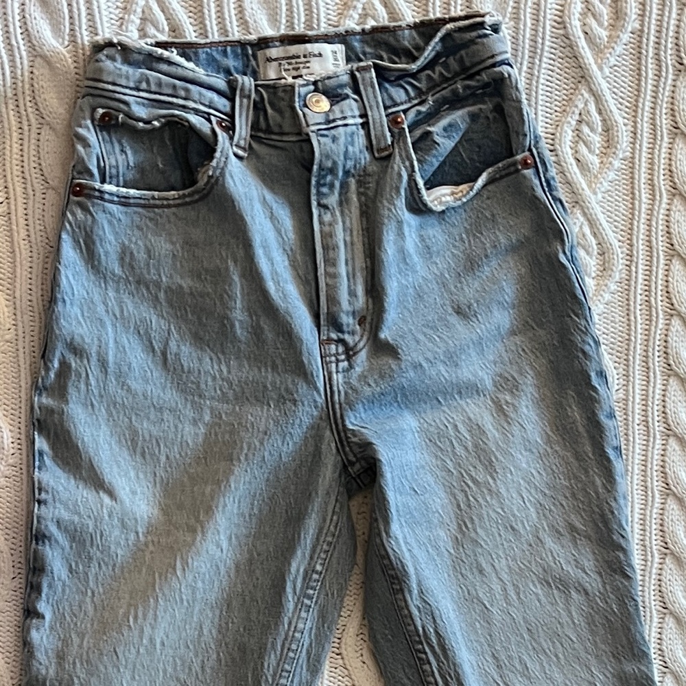 Abercrombie & Fitch The 90s Straight Ultra High Rise - Picture 7 of 7